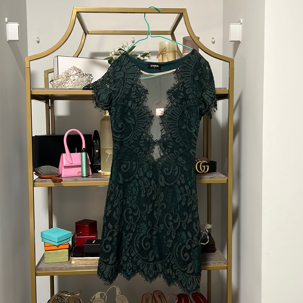 Green lace dress
